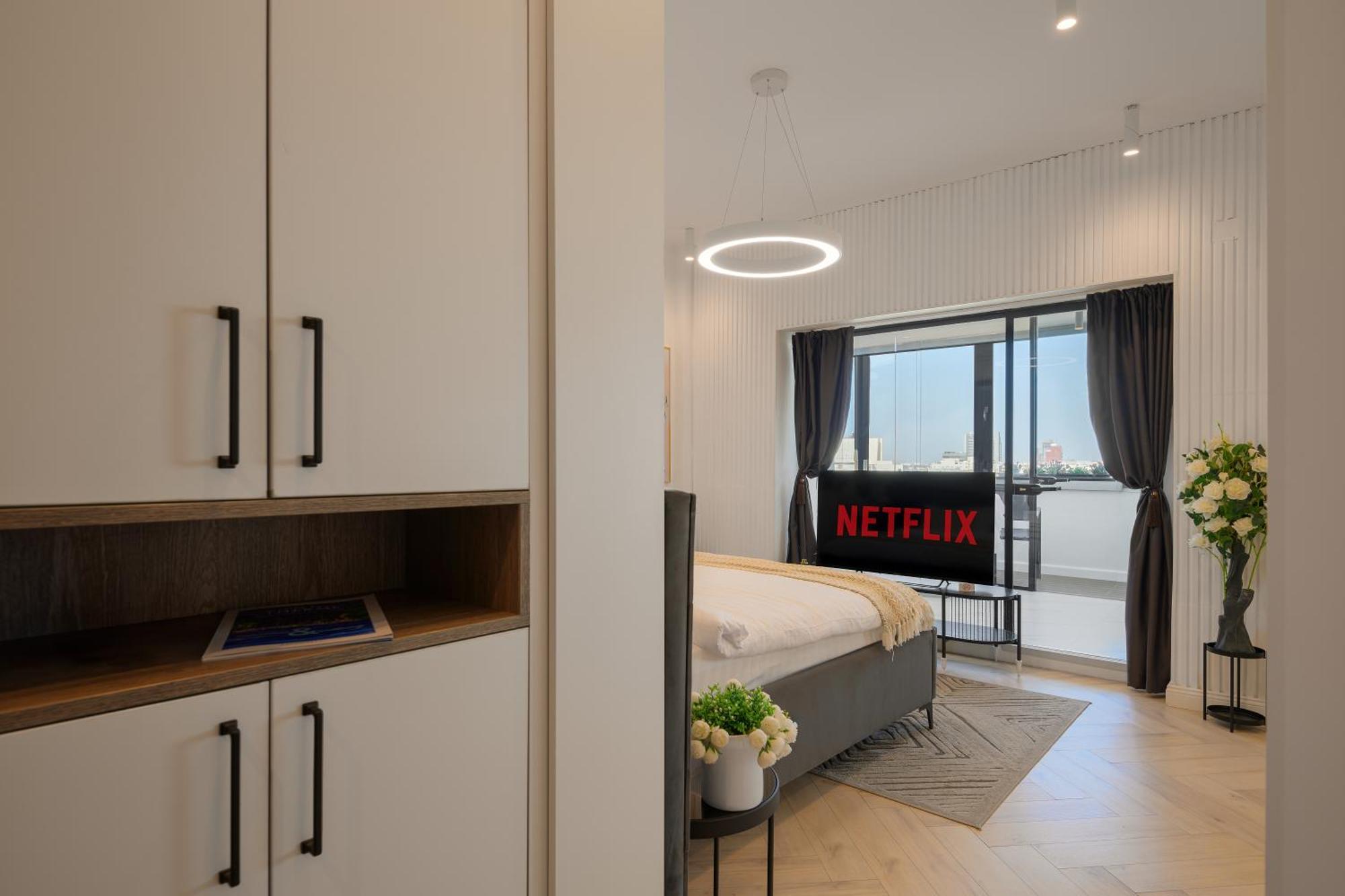 City View - Luxury Apartment A - Old City - Victoriei Boekarest Buitenkant foto